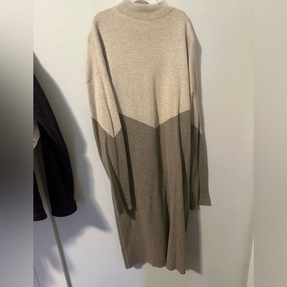 Two toned sweater dress